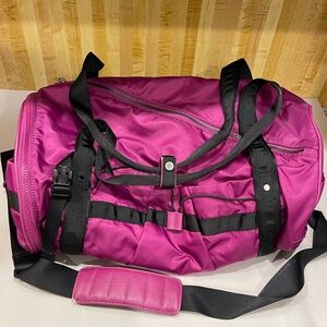 Lululemon gym duffel bag